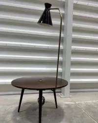 Stolik lampka vintage lata 60te z lampką retro — ujęcie 3