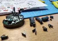 T-72 B3 gotowy złożony metalowy model z setu Shupin 20cm 280el. 1:48 + gablota — ujęcie 3