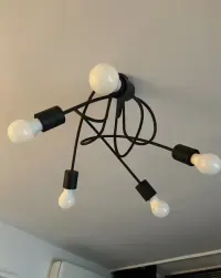 Lampa wisząca sufitowa — ujęcie 2