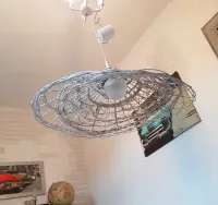 lampa wisząca sufitowa z wiklinowym abażurem — ujęcie 5