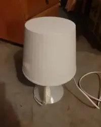 Lampka nocna ikea — ujęcie 3