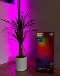 Philips RGBIC Floor Lamp 142 cm – Nowa Lampa Stojąca LED RGB z pilotem — ujęcie 5