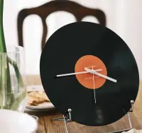 STYLOWY Zegar ścienny WINYL nowoczesny analogowy na ścianę vintage — ujęcie 3