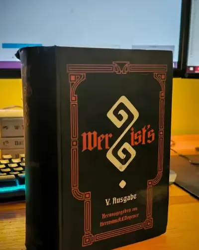 Antykwaryczna książka biograficzna Wer ist's? V. Ausgabe 1911 — praca Andrzej, Wrocław