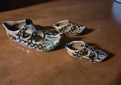 Buty buciki z prl ceramiczne ręcznie malowane polecam 3 sztuki — praca Bike-Pro, Tomaszów Mazowiecki