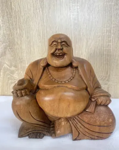 Figurka drewniana Budda — praca Krystyna, Rzeczyca Ziemiańska-Kolonia