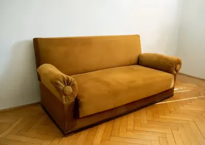Kanapa art déco, lata 30., po renowacji — demontaż do transportu — praca Tomasz, Warszawa