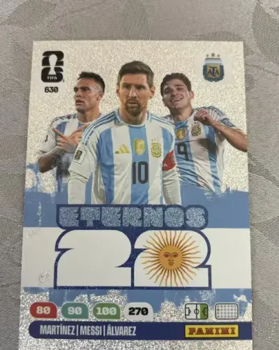 Karta Panini Martinez/Messi/Alvarez — praca Marta, Poznań