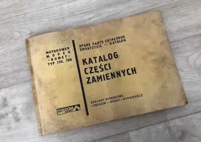 Katalog części zamiennych Romet typ 750 017 023 książka motorynka PRL — praca Myma, Bydgoszcz