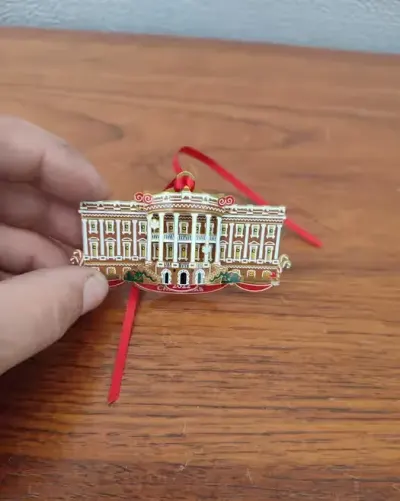 Kolekcjonerska Bombka -zawieszka - 2022 White Hause - Design - N — praca skarbywyszukane, Łask