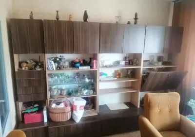 Meblościanka PRL — praca byohandra, Warszawa