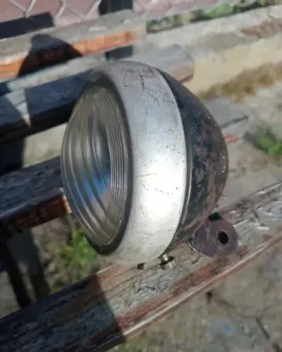 Stara Lampa Rowerowa Retro Vintage z epoki PRL — praca Likwidacja Wyprzedaż Własnej Kolekcji Zbiorów, Aleksandrów Kujawski