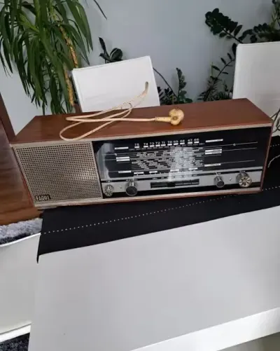 Stare Radio Fagot — praca Janek, Konin