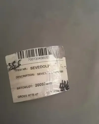 Tkanina obiciowa Seven Dolphin 180 — praca Anna, Oborniki Śląskie
