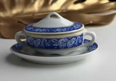 waza i półmisek z miniaturowej serii PORCELAIN ART — praca Oliwia, Toruń