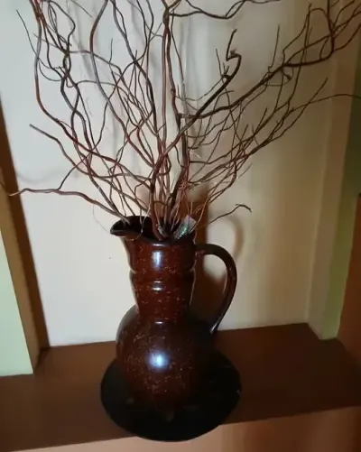 Wazony porcelit w idealnym stanie — praca barbara, Łódź