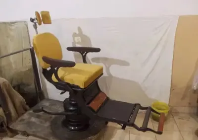 Zabytkowy fotel dentystyczny , berberski z 1911 r. 100 % sprawny — praca mieczyslaw1, Bielsko-Biala