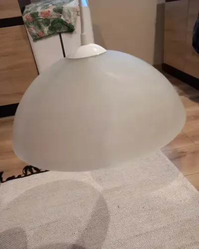 Lampa kuchenna klosz — praca Asia, Bystrzyca Kłodzka