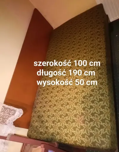 Stare łóżko PRL, masywna konstrukcja, drewniana — praca Starocie i spółka, Opole
