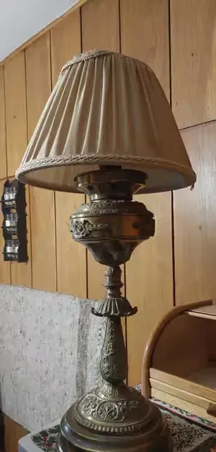 Lampa żeliwna nocna stara zdobiona — praca Szymon, Kraków