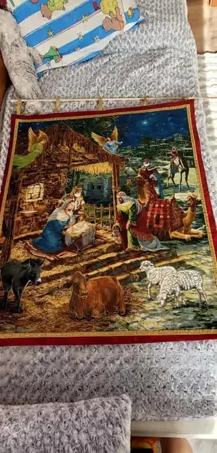 Pikowany ręcznie gobelin Liz Goodrick Dillon — praca wanda, Słupca