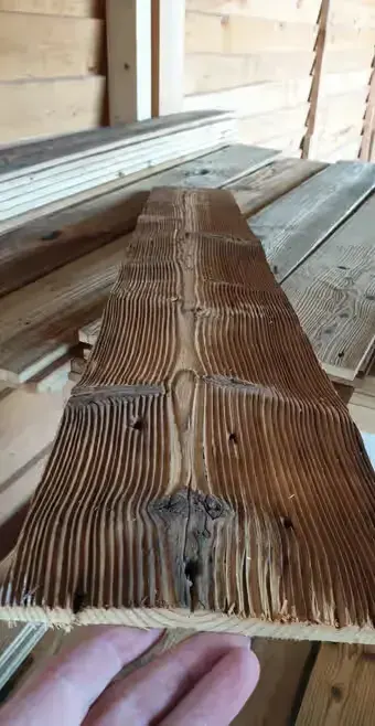 Stara deska z odzysku, deska loft, deska rustykallna — praca Rustic Boards, Poznań