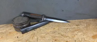 Bagnet nóż desantowy Portugalia. — praca Bagnety Starocie Militaria, Gdańsk