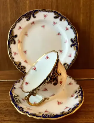 *HAMMERSLEY Wiktoriańska Filiżanka Porcelana Kostna Kobalt Złoto Róże — praca Porcelana Vintage, Kraków