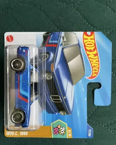 Hot Wheels BMW 2002 — praca Dobre słowo, Łódź