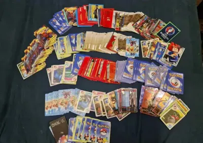 Kolekcjonerskie karty pokemon, star wars, piłkarskie — praca Lidia, Wrocław