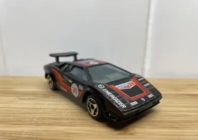 Lamborghini Countach Burago 1:43 — praca Tomasz, Warszawa