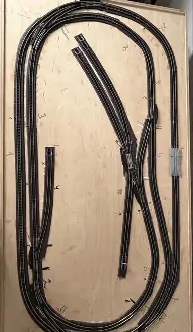 Makieta kolejowa skala N 120x60 cm Minitrix 9 zwrotnic z napędami — praca Anton, Warszawa