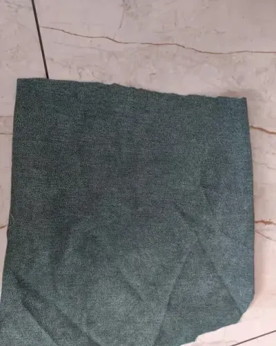 Materiał tkanina obiciowy tapicerowany  butelkowa zieleń 3.80x1.40 — praca Emila, Łódź