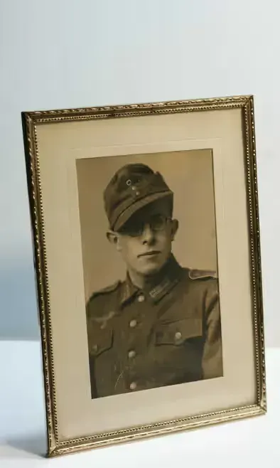 Oryginalne zdjęcie żołnierza niemieckiego — praca Andrzej, Łódź