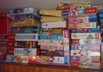 PUZZLE domowa wyprzedaż kolorowe wzory, duża ilość — praca Puzzle, Gdańsk
