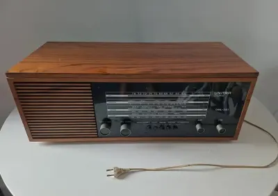 Radioodbiornik Unitra Diora DML-351 — praca Grzegorz, Łódź