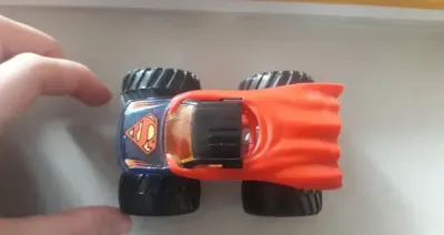 Superman hot wheels — praca Rydel, Poznań