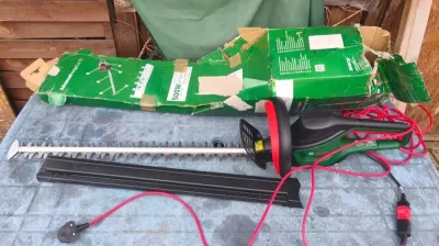 Bosch nożyce do żywopłotu elektryczne — praca Tomasz P., Wrocław