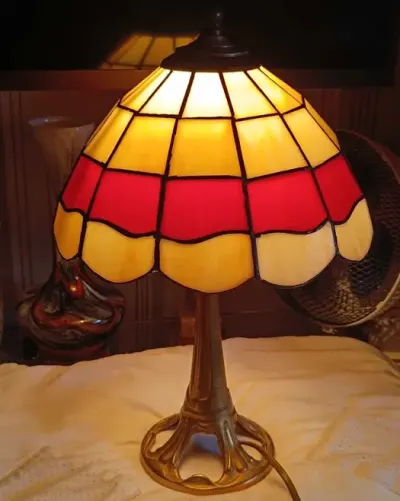 Kolekcjonerska Lampa stolikowa Vintage ,,Tiffany " — praca Maja J., Wrocław