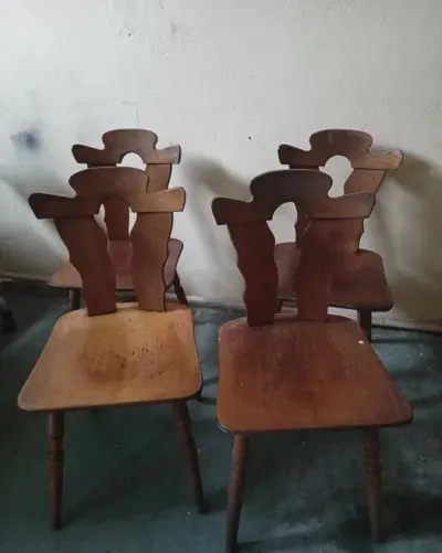 Krzesła dębowe w stylu vintage 4szt. — praca Adam Z., Wrocław