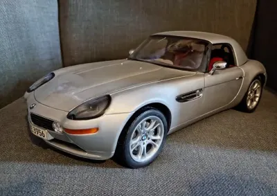 BMW Z8 Kyosho 1:12 UNIKAT (nie 1:18) — praca Igor P., Wrocław