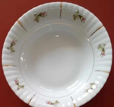 Chodzież porcelana półmisek Iwona złocona róża — praca Jacek P., Wrocław