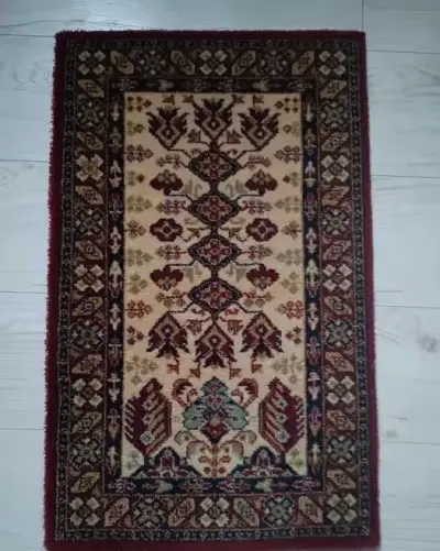 Dywanik wełniany vintage. — praca Tomasz W., Katowice