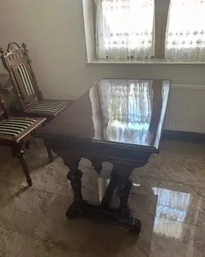 Eklektyczny stolik — praca Grzegorz J., Katowice