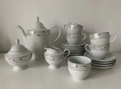 Serwis zestaw kawowy porcelana Wałbrzych — praca Marlena, Wrocław
