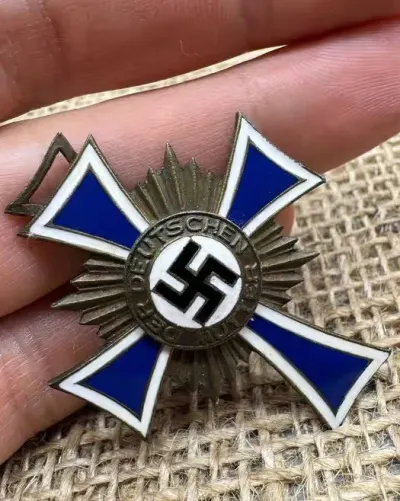 Mutterkreuz 3j kl Krzyż Matki Brązowy original ww2 — praca Ewa D., Wrocław