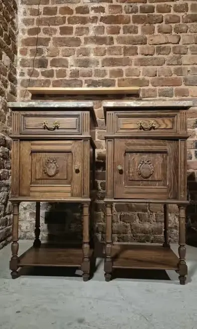 Nr. 810 Francuskie szafki nocne w stylu eklektycznym — praca Niejedna Sztuka Mebla, Katowice
