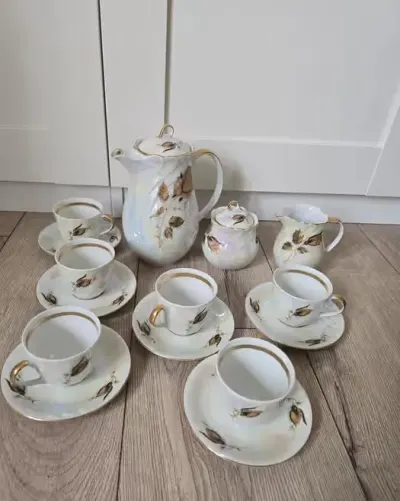 Piękny serwis kawowy PRL. Perłowa porcelana. Wawel Polska — praca Lkjhg, Wrocław