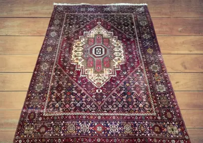 Goltogh - Piękny drobno tkany perski dywan z Iranu  Rękodzieło 125x210 — praca Gallery-Rugs, Gdańsk