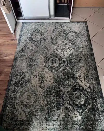 IKEA VONSBAK dywan zielony 133×195 cm — praca Anna, Warszawa